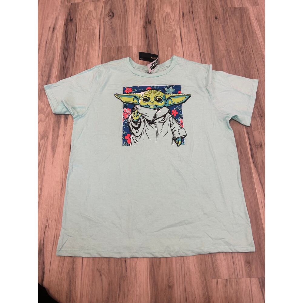 NWT 2xl Star Wars T-shirt Baby Yoda Surfer Tropical Theme blue